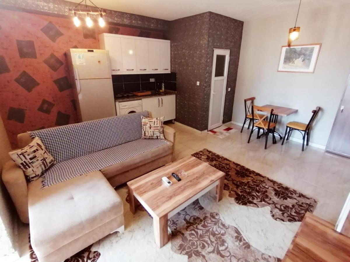 Aziz Konaklama Antalya Exterior foto
